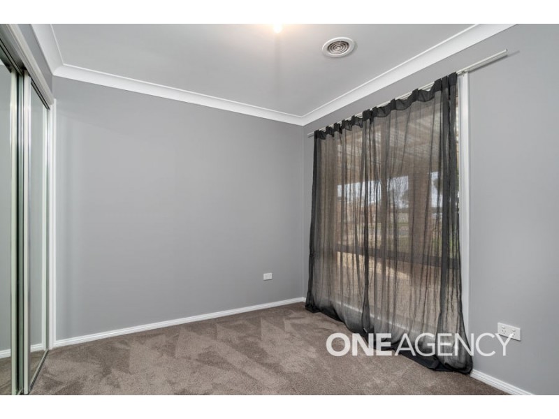 20 ELDERSHAW DRIVE, Forest Hill NSW 2651