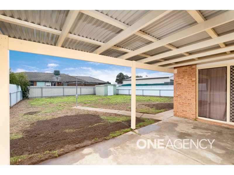 20 ELDERSHAW DRIVE, Forest Hill NSW 2651