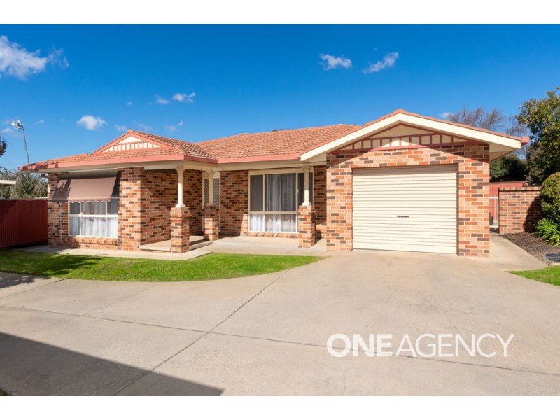 6/108 UNDURRA DRIVE, Glenfield Park NSW 2650