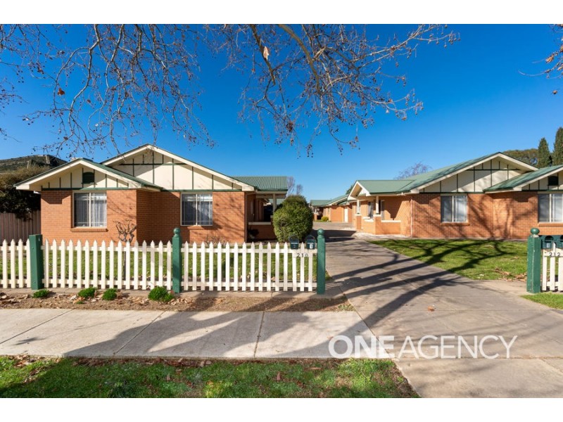 1/210 GURWOOD STREET, Wagga Wagga NSW 2650