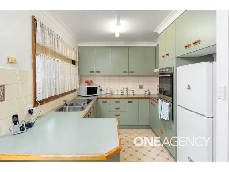 1/210 GURWOOD STREET, Wagga Wagga NSW 2650