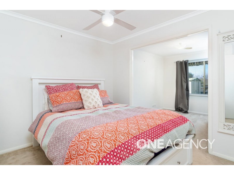 1 CANOLA PLACE, Estella NSW 2650