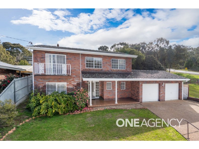 2 WILKS AVENUE, Kooringal NSW 2650