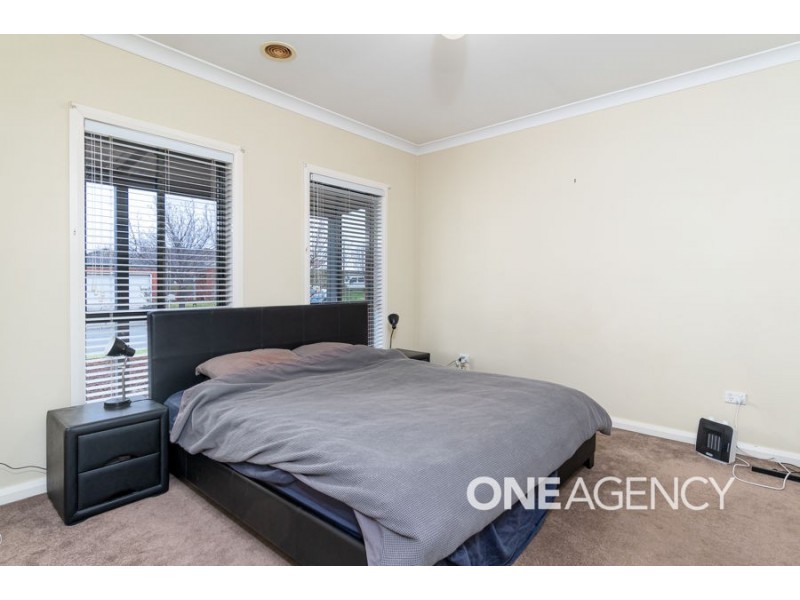 1/19 WALLA PLACE, Glenfield Park NSW 2650