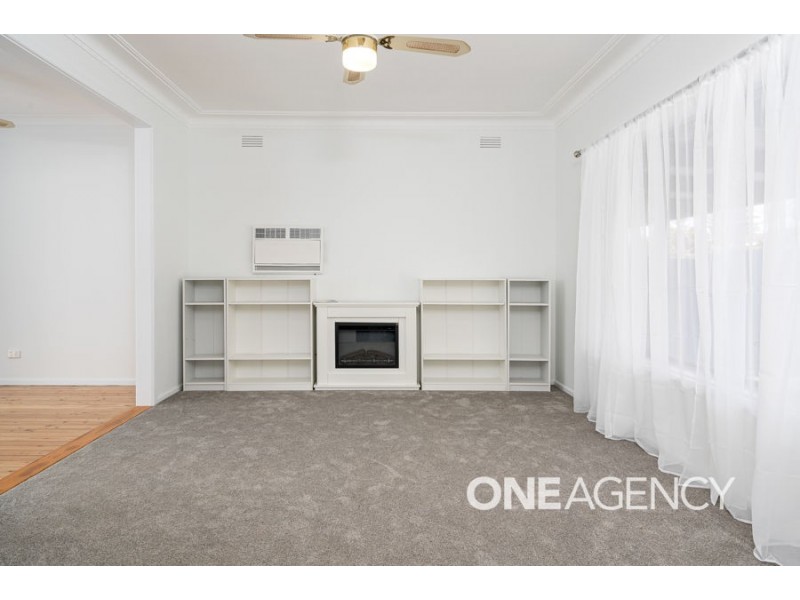 22 MARAMA PARADE, Mount Austin NSW 2650