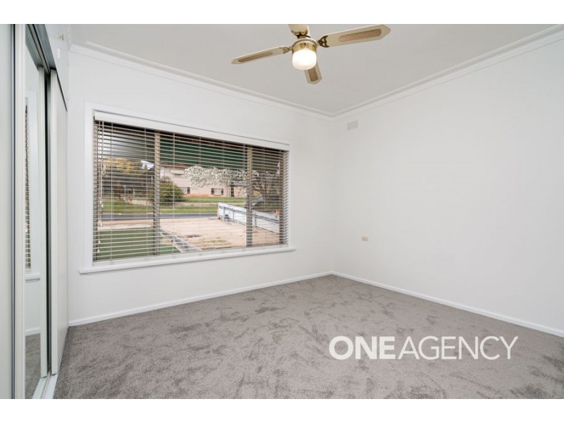 22 MARAMA PARADE, Mount Austin NSW 2650