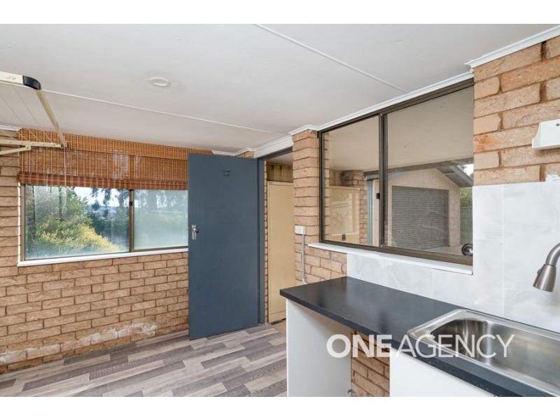 22 MARAMA PARADE, Mount Austin NSW 2650