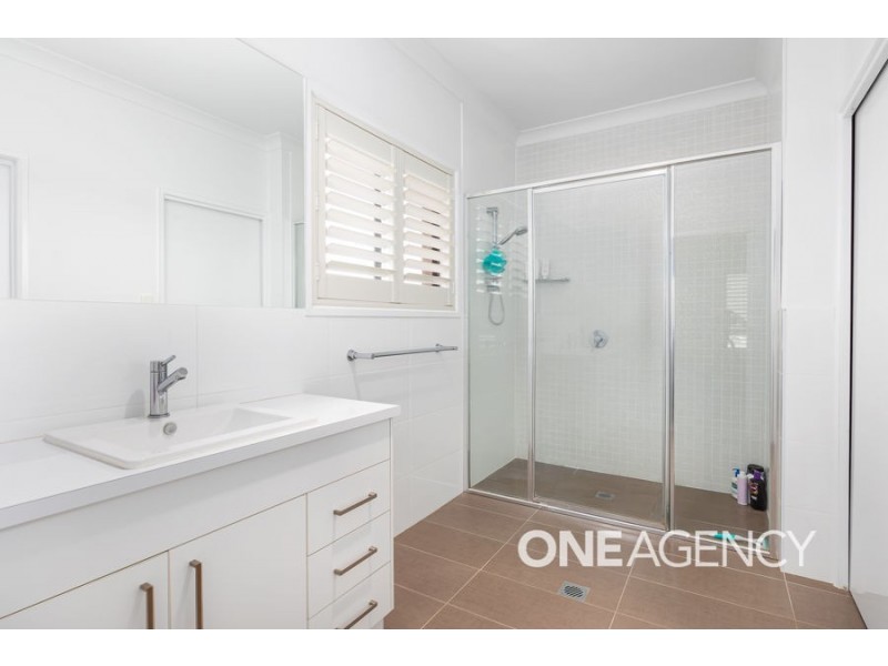 24 MAITLAND DRIVE, Estella NSW 2650