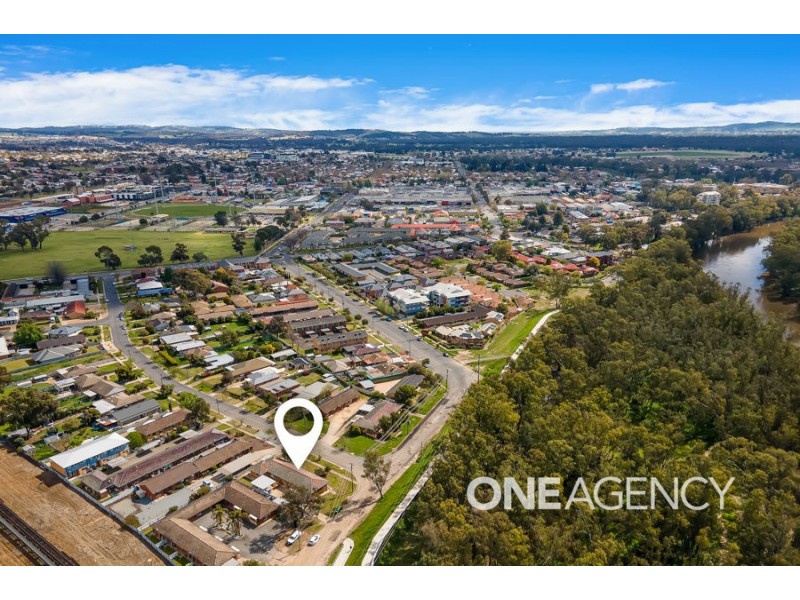 1-4/6 REDDOCH DRIVE, Wagga Wagga NSW 2650
