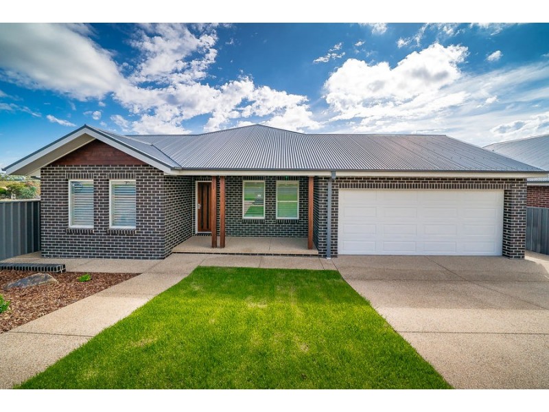 95 COLEMAN STREET, Turvey Park NSW 2650