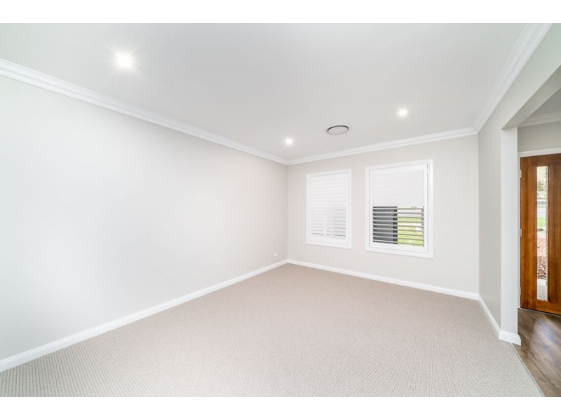 95 COLEMAN STREET, Turvey Park NSW 2650