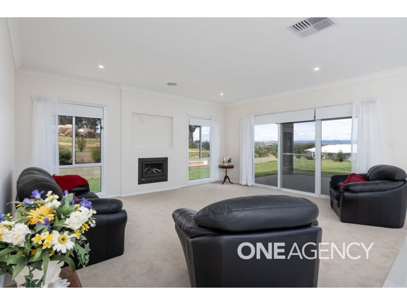 48 MATILDA CRESCENT, Gumly Gumly NSW 2652