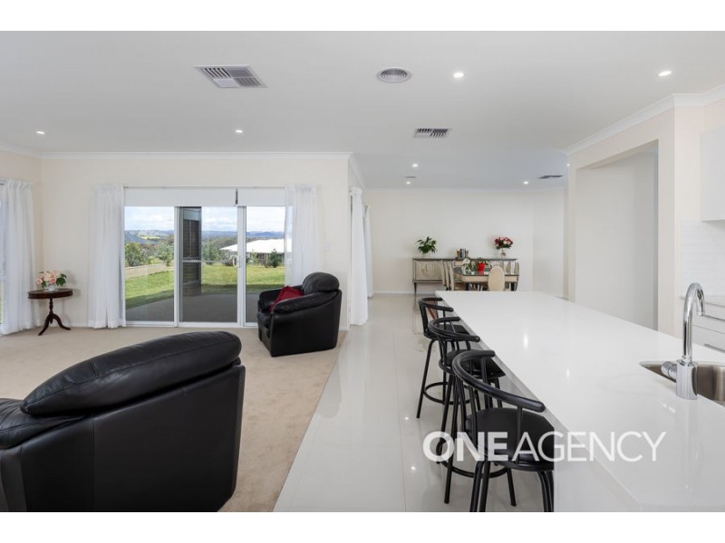 48 MATILDA CRESCENT, Gumly Gumly NSW 2652