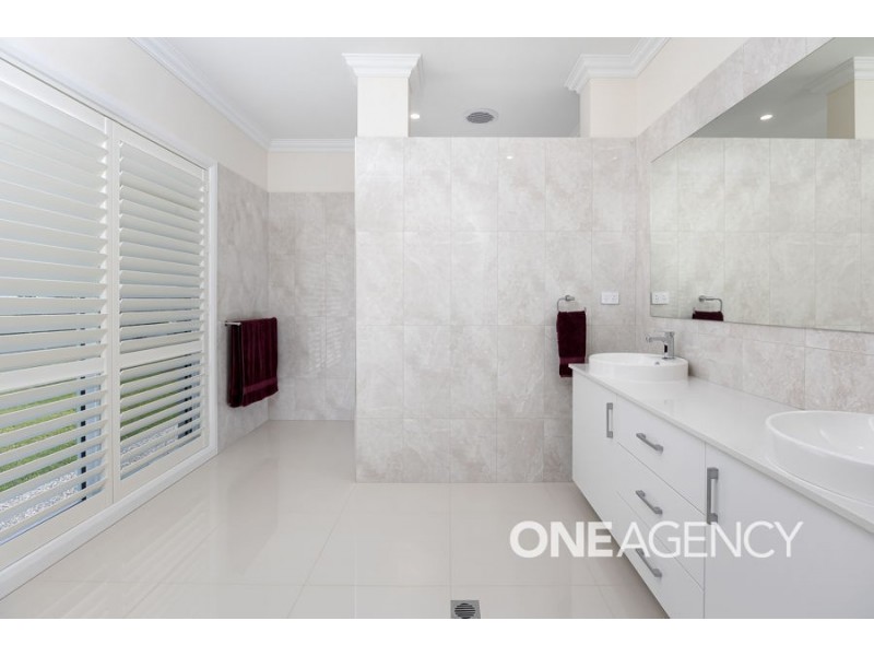 48 MATILDA CRESCENT, Gumly Gumly NSW 2652