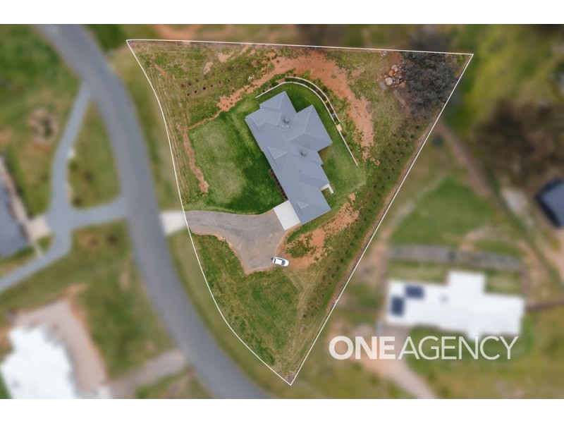 48 MATILDA CRESCENT, Gumly Gumly NSW 2652