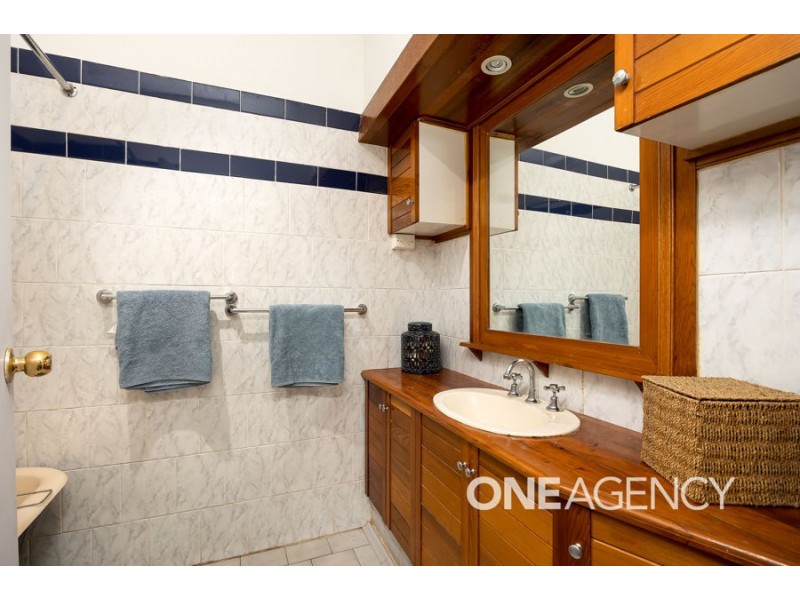 8 JOHN STREET, Kooringal NSW 2650