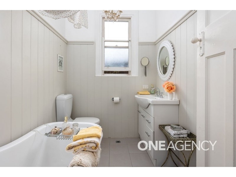 15 LINDSAY STREET, Turvey Park NSW 2650