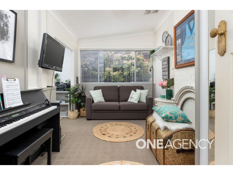 15 LINDSAY STREET, Turvey Park NSW 2650