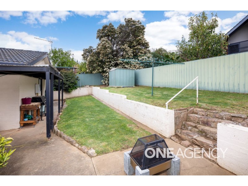 13 MALUMBA CRESCENT, Kooringal NSW 2650