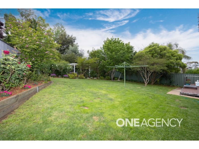 83 STANLEY STREET, Kooringal NSW 2650