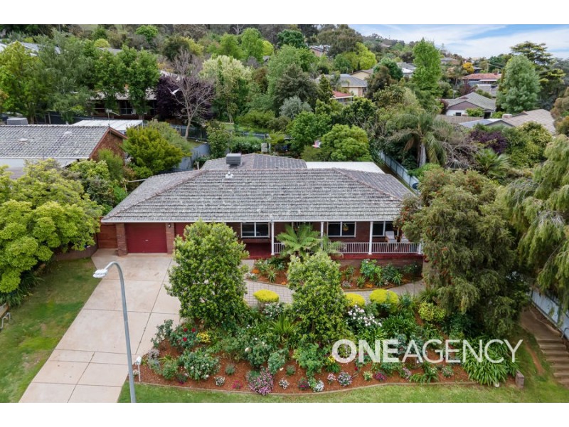 83 STANLEY STREET, Kooringal NSW 2650