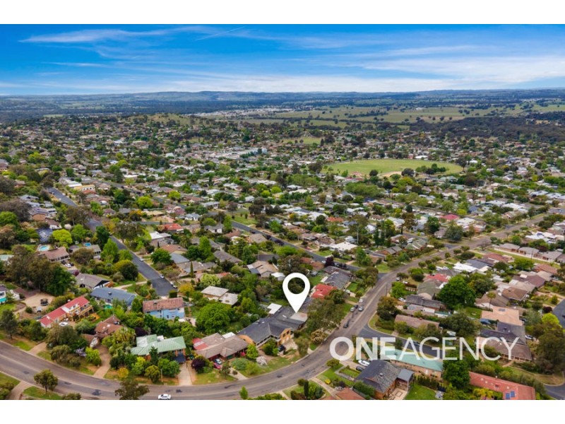 83 STANLEY STREET, Kooringal NSW 2650