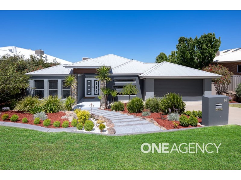 14 BRINDABELLA DRIVE, Tatton NSW 2650