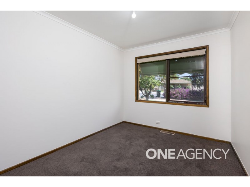 32 DUNN AVENUE, Forest Hill NSW 2651