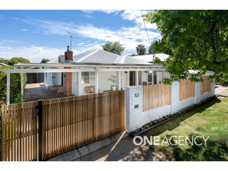 53 HEYDON AVENUE, Turvey Park NSW 2650