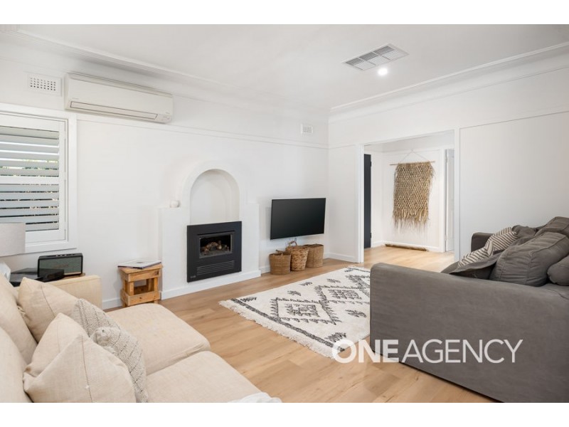 53 HEYDON AVENUE, Turvey Park NSW 2650