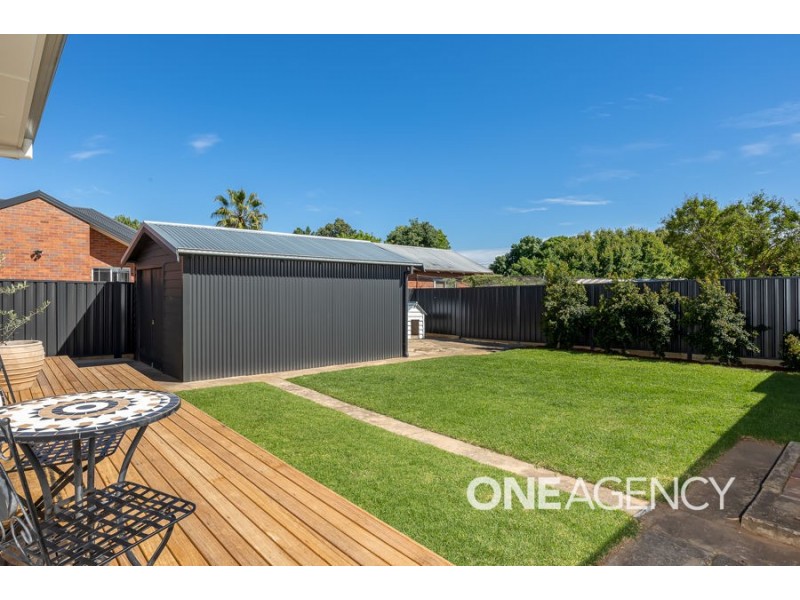 53 HEYDON AVENUE, Turvey Park NSW 2650