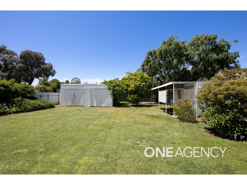 337 LAKE ALBERT ROAD, Kooringal NSW 2650