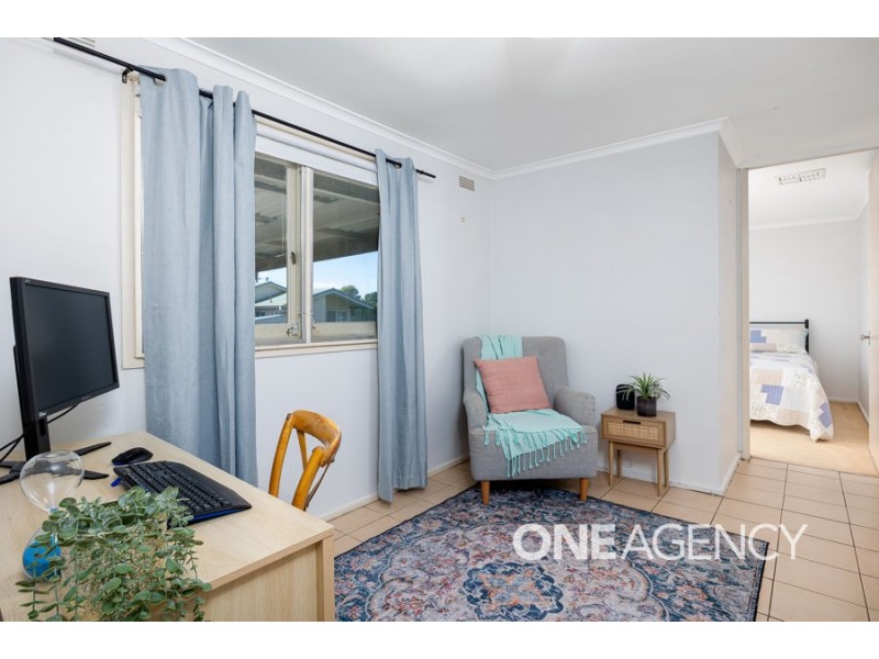 6 STILLMAN AVENUE, Kooringal NSW 2650