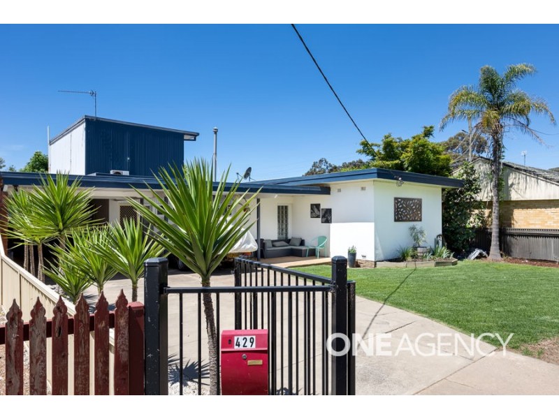 429 LAKE ALBERT ROAD, Kooringal NSW 2650