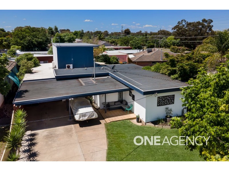 429 LAKE ALBERT ROAD, Kooringal NSW 2650