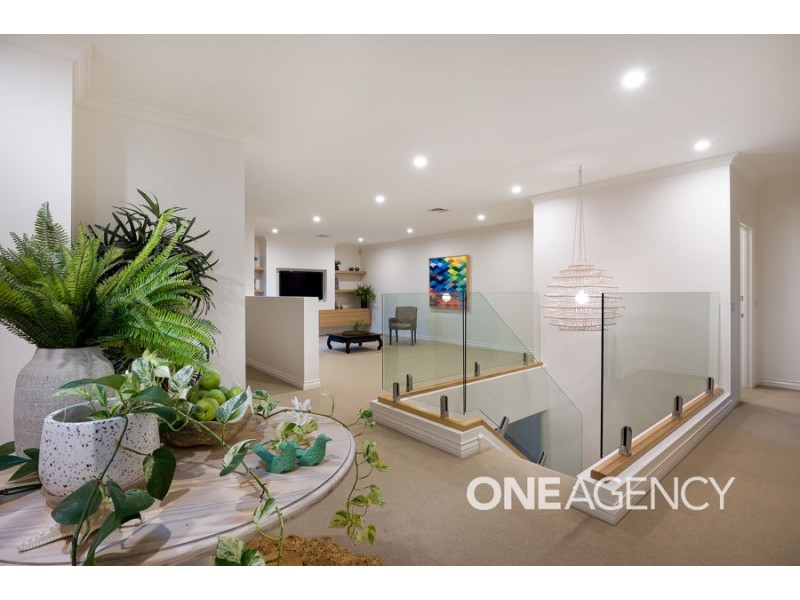 56 LAKEHAVEN DRIVE, Lake Albert NSW 2650