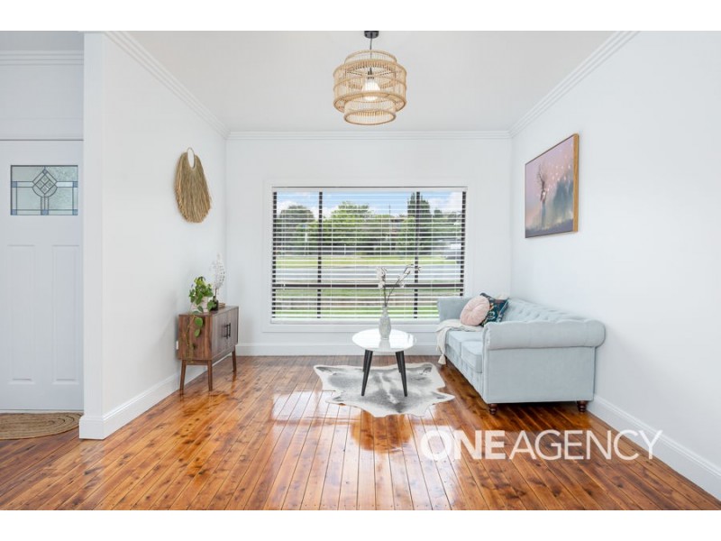 385 LAKE ALBERT ROAD, Kooringal NSW 2650