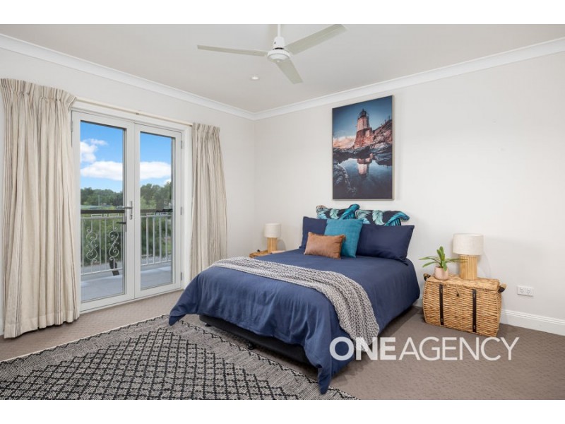 4 THOMAS STREET, Wagga Wagga NSW 2650