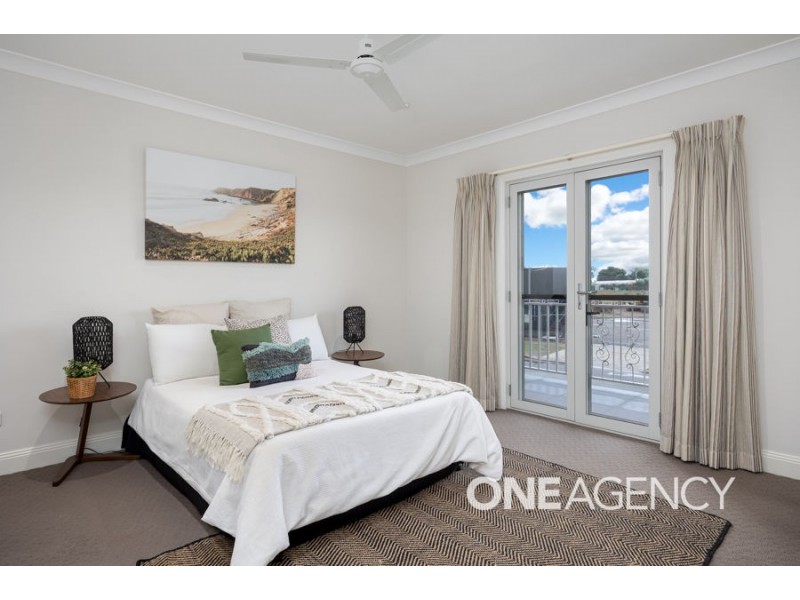 4 THOMAS STREET, Wagga Wagga NSW 2650