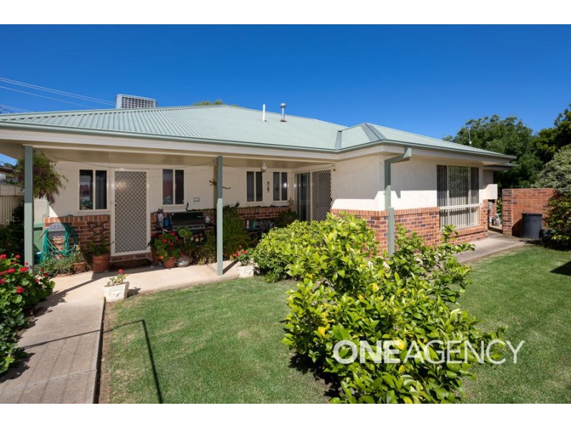 1/29 LANSDOWNE AVENUE, Lake Albert NSW 2650