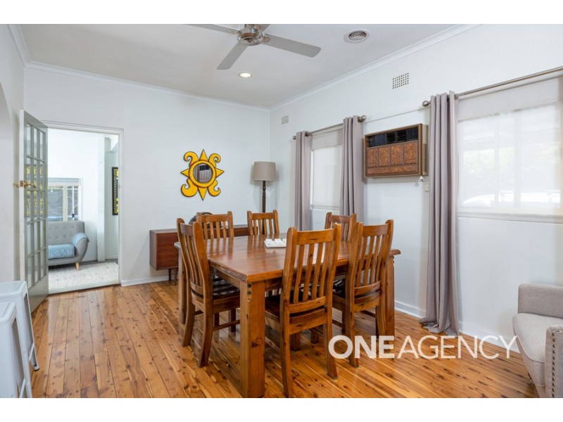 87 BOLGER AVENUE, Mount Austin NSW 2650