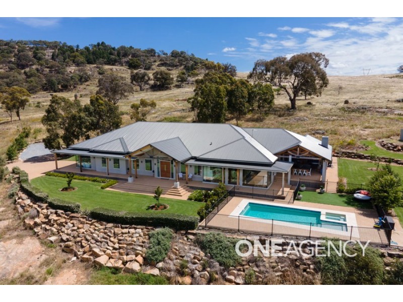 6707 HOLBROOK ROAD, Rowan NSW 2650