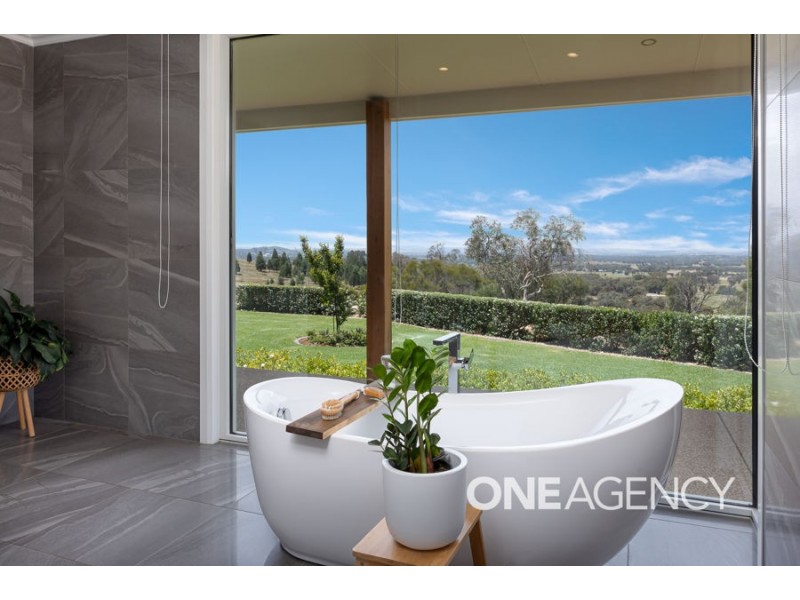 6707 HOLBROOK ROAD, Rowan NSW 2650