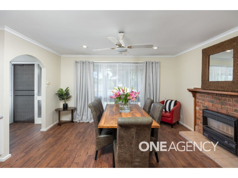 3 HUME STREET, Lake Albert NSW 2650