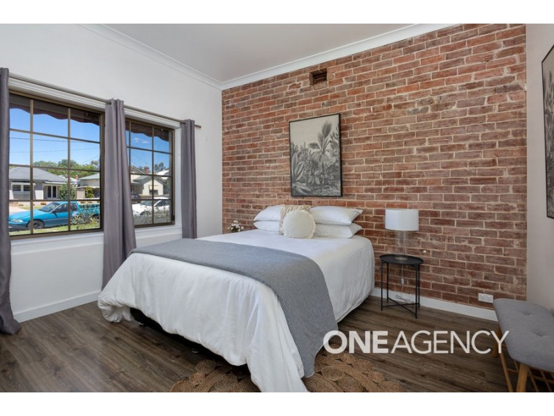 14 NORMAN STREET, Turvey Park NSW 2650