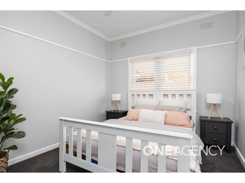 15 TUCKER STREET, Turvey Park NSW 2650