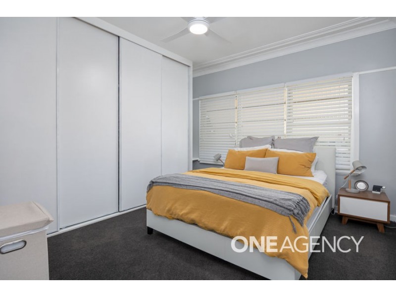 15 TUCKER STREET, Turvey Park NSW 2650