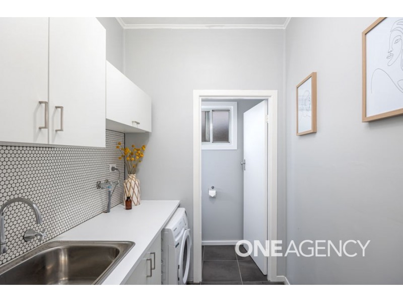 15 TUCKER STREET, Turvey Park NSW 2650