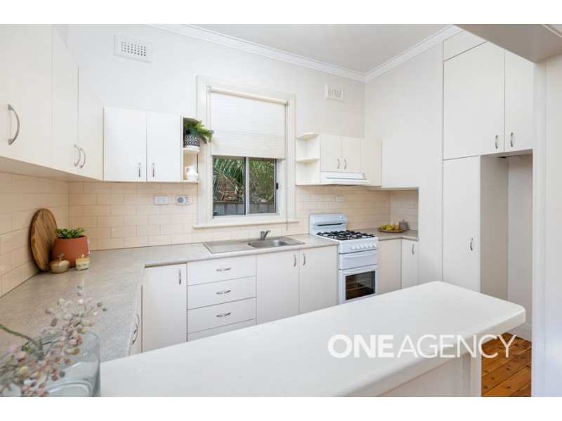 5 ERIN STREET, Turvey Park NSW 2650