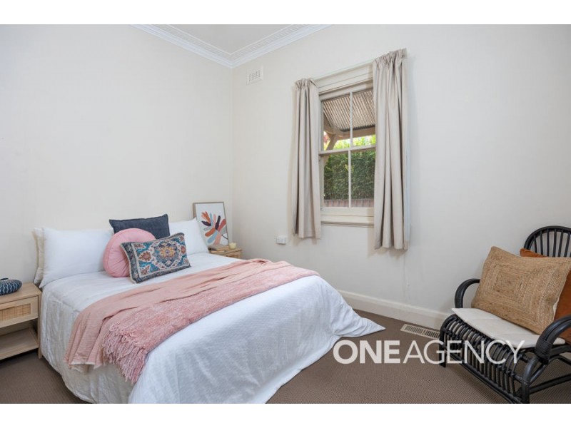 5 ERIN STREET, Turvey Park NSW 2650